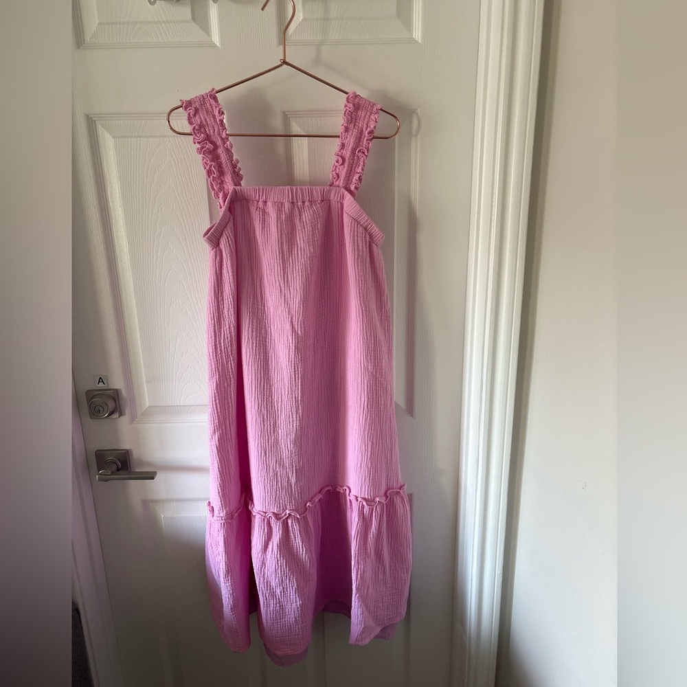 VD Lounge ( Victoria Dunn) Pink Textured Sundress Size S